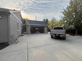 6951 N. Duncan Ln.