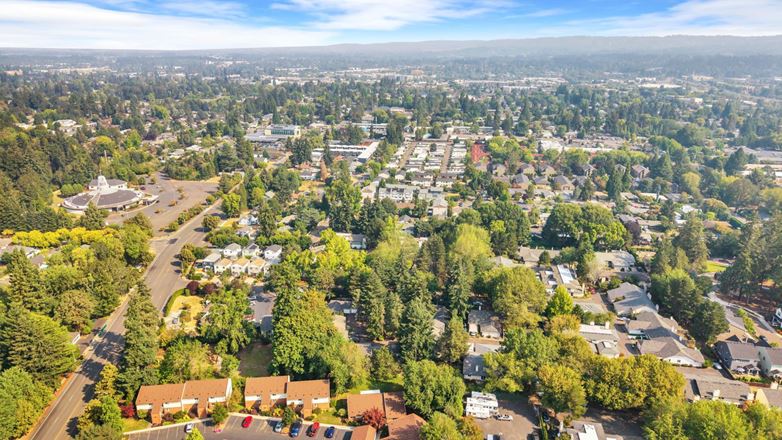 Sussex Court Townhomes
