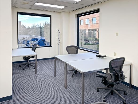 Regus - Bedminster - Crossroads Dr