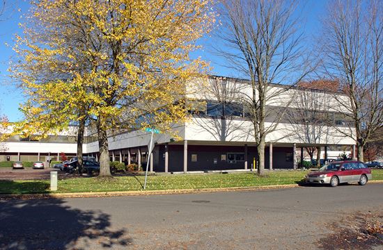 Clackamas Business Center - Bldg B