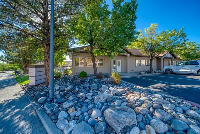 2215 Green Vista Dr #301