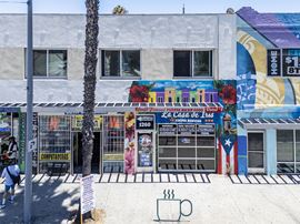302 E Anaheim St