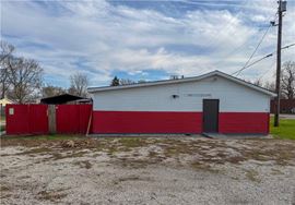 1603 N Main St