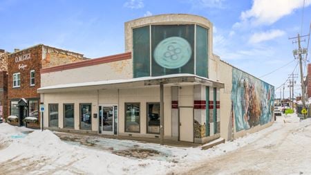 Restaurant space for Sale at 207 E Hughitt St in Iron Mountain