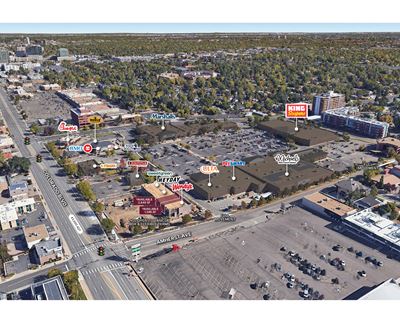 Shops at University Hills (West)