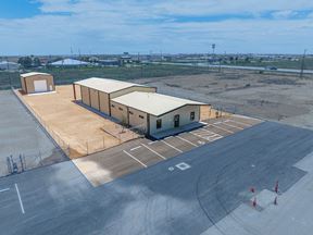 Office/Warehouse & Shop on FM 1788
