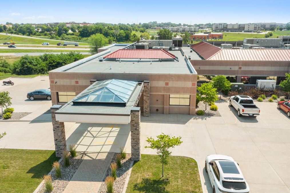 3400 Dexter Court, Davenport, IA