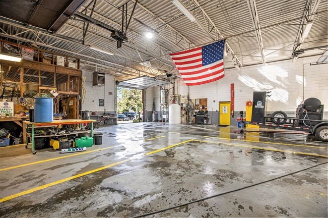 4625 Stonegate Industrial Blvd