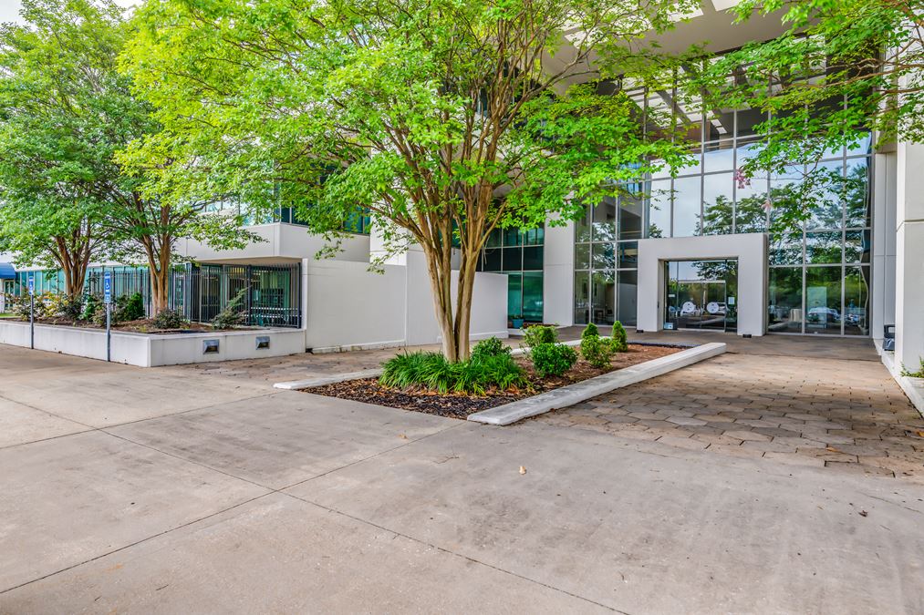 1 Retail Dr