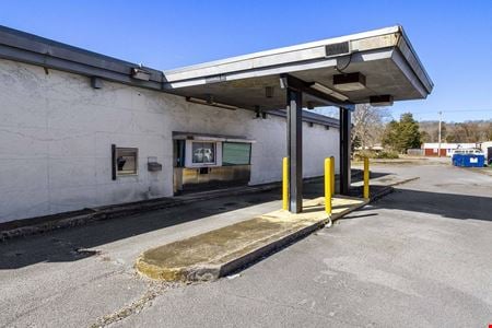 Retail space for Sale at 1980 Oak Ridge Tpke in Oak Ridge