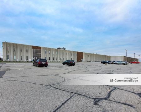 Industrial space for Rent at 21850 Grenada Avenue in Lakeville