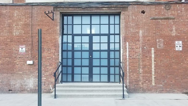 42 West Street