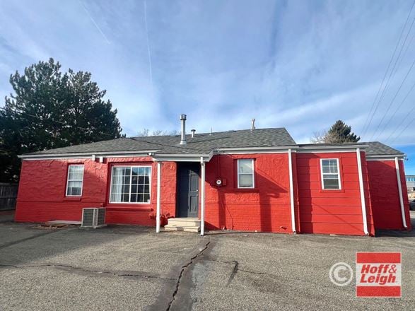 1420 Garrison Street