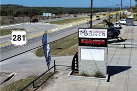 111 Plaza | Medical & Professional Office | HWY 281 Frontage | Bulverde, TX