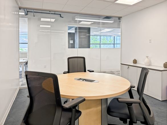 Regus - Bethesda - Wisconsin Ave