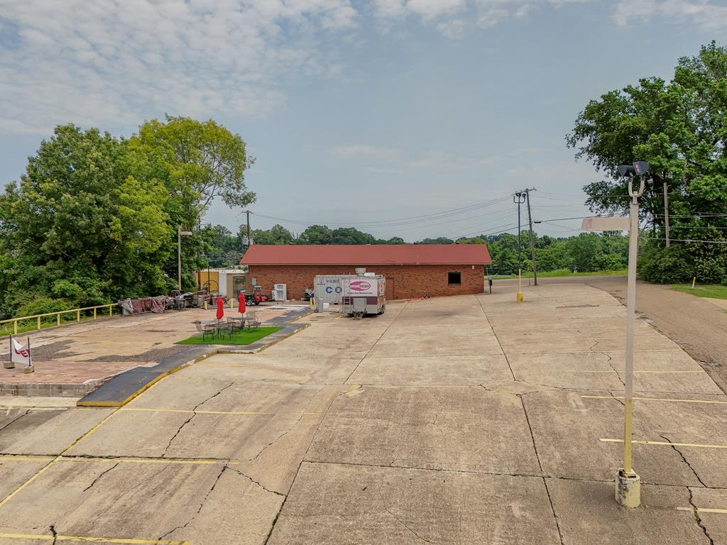 3144 Indiana Ave, Vicksburg, MS 39180
