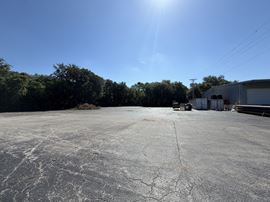 Plant City Warehouse w/ Paved Laydown Yard
