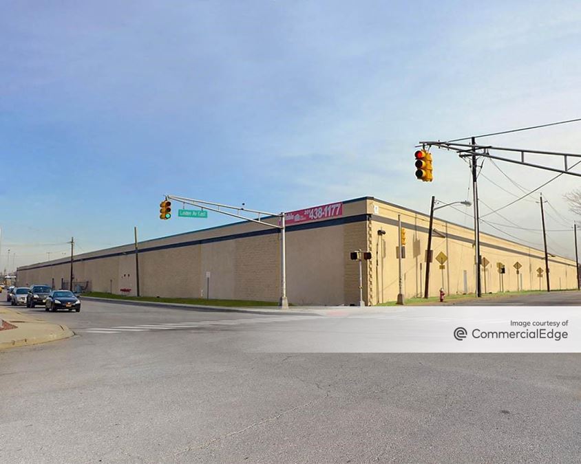 45 Linden Avenue East