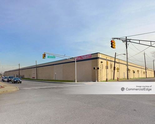 45 Linden Avenue East