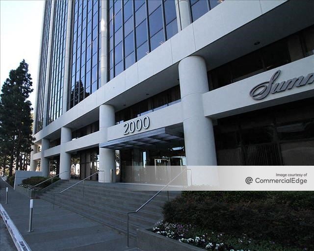 The Towers - 2000 Powell Street