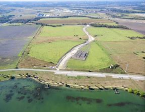 2.5± Acre Pad Site | 1,000 Rooftops + H-E-B Corridor