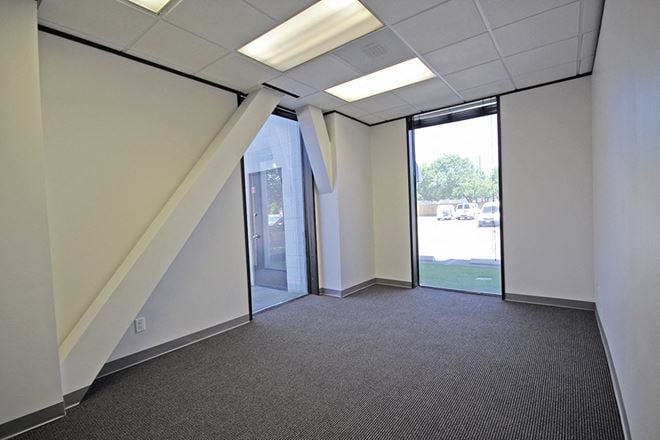 Workstyle Flexible Spaces - 2323 South Voss Road