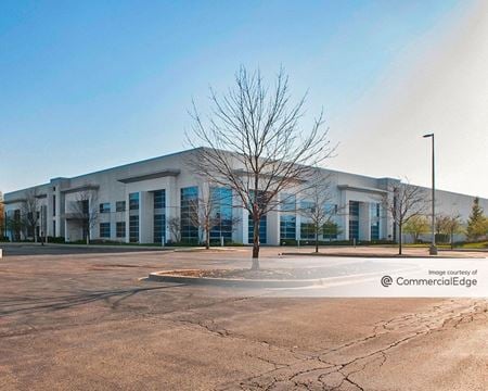 Industrial space for Rent at 2235 Corporate Lane in Naperville