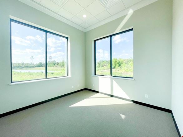 Lockaway FM 1488 Business Park