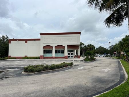 Retail space for Rent at 13991 N Cleveland Ave in North Fort Myers