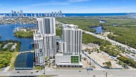 16375 Biscayne Blvd