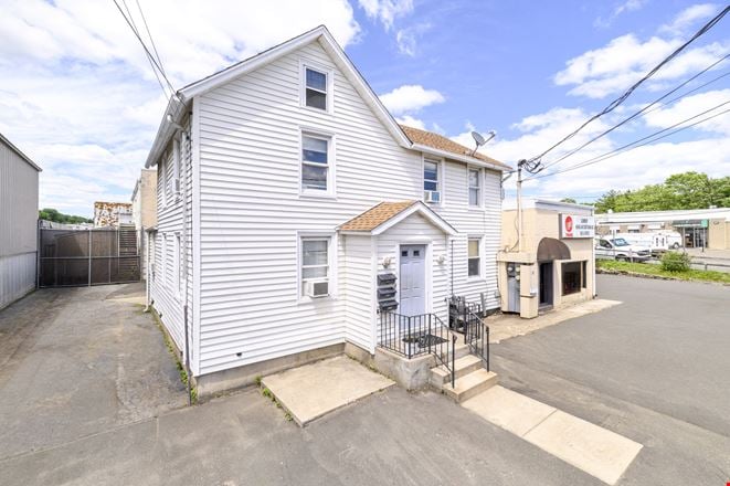 36 Larkin St