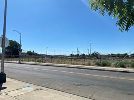 ±0.76 Acres of Vacant Mixed-Use Development Land