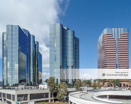 Molina Center - 300 Oceangate - Long Beach
