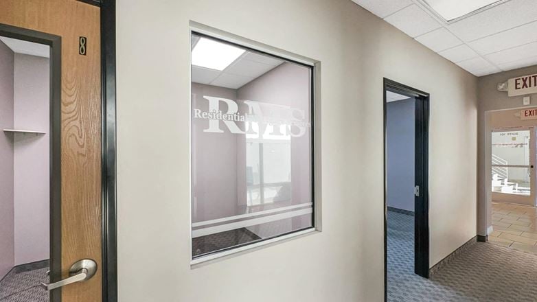 3585 E Flamingo - Flamingo Pearl