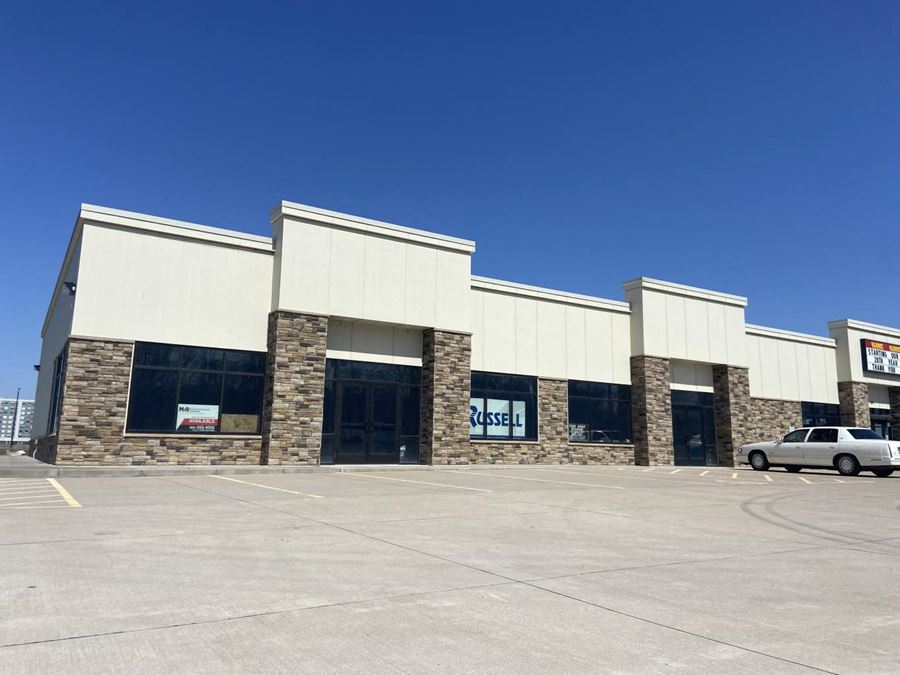 243 12th Avenue, East Moline, IL 1,200