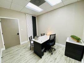 Hill Valley Suites