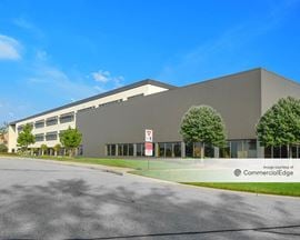 Farmer's Insurance - Kraft Meadows & Print Distribution Center