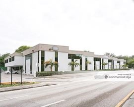 2000 South Dixie Hwy
