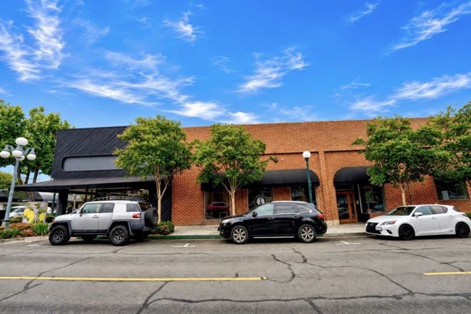 MIXED USE RETAIL AND OFFICE OPPORTUNITY