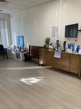 2727 Plaza