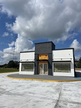 2424 Ambassador Caffery Pkwy