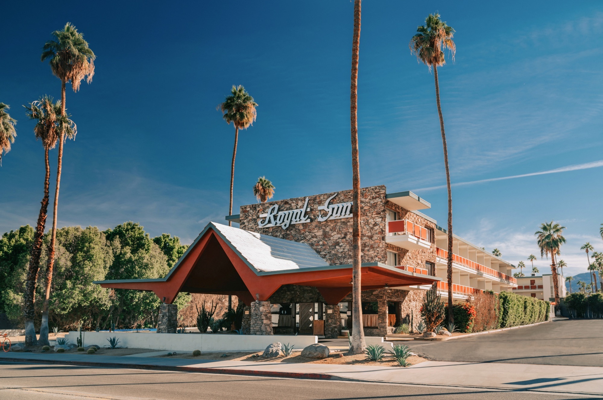 1700 S Palm Canyon Dr, Palm Springs, CA 92264