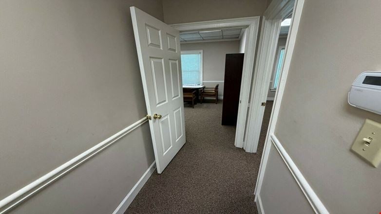 ±2,000 SF - Marietta Office