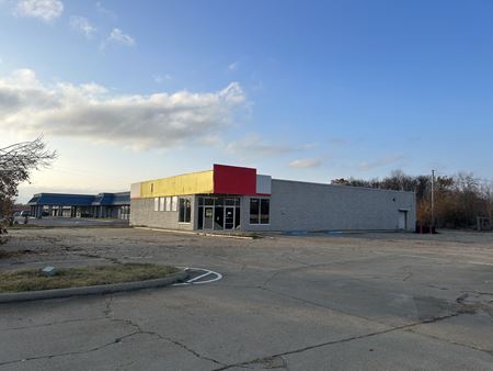 Retail space for Sale at 2818 U.S. 82 in Greenville