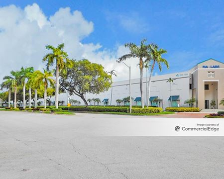 Industrial space for Rent at 1701 NW 84th Avenue in Miami