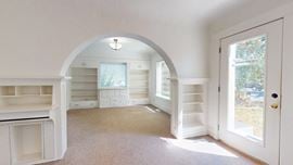 1718 4th Ave E