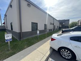 For Lease – 5,168 SF Office/Warehouse | Clarksville, IN