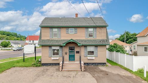 212 E Margaret St
