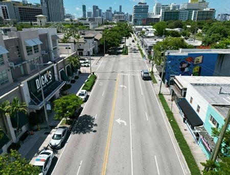 Retail space for Rent at 3438 N Miami Ave in Miami