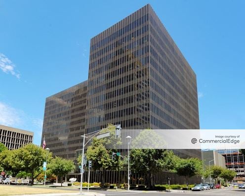 Plaza 555